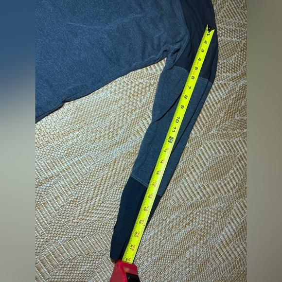 PUMA Lightweight Sweatshirt w/Hood,Black & Gray,Women's Size Large - Picture 6 of 9